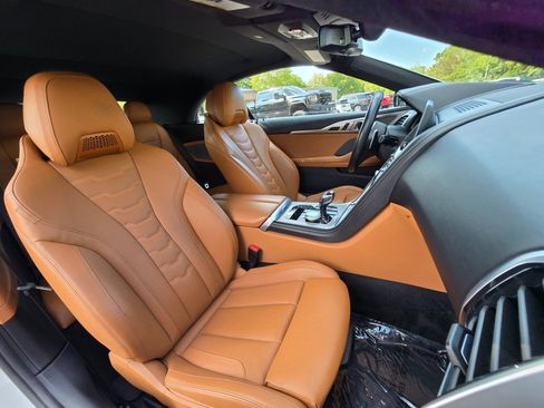 Used 2022 BMW 840i xDrive Convertible AWD/4WD image 27