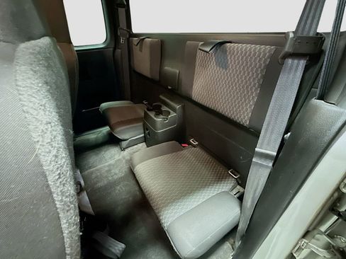 Used 2012 Chevrolet Colorado LT image 22