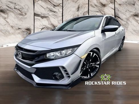 Used 2018 Honda Civic Sport image 7