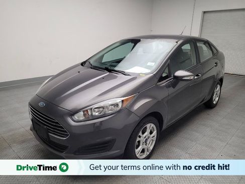 Used 2016 Ford Fiesta SE FWD image 1