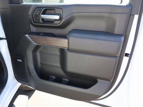 Used 2022 GMC Sierra 2500 Denali image 55