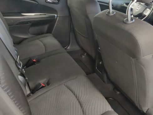 Used 2019 Dodge Journey SE w/ Connectivity Group image 16