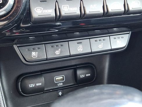 Used 2020 Kia Sportage EX w/ EX Technology Package image 16