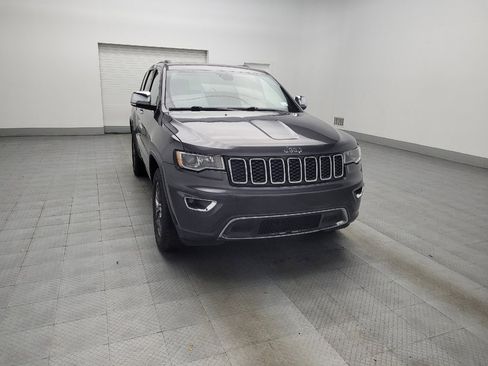 Used 2018 Jeep Grand Cherokee Limited image 13