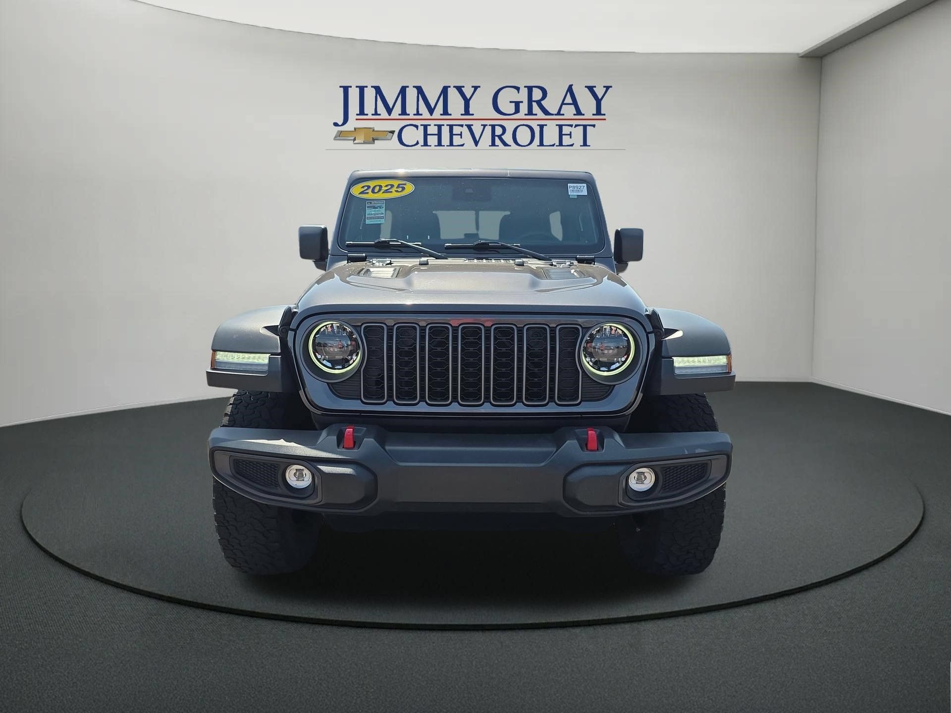 Used 2025 Jeep Wrangler Unlimited Rubicon AWD/4WD image 8