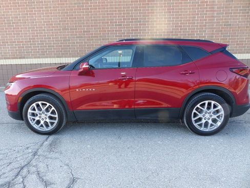Used 2023 Chevrolet Blazer LT w/ Sound & Technology Package FWD image 6