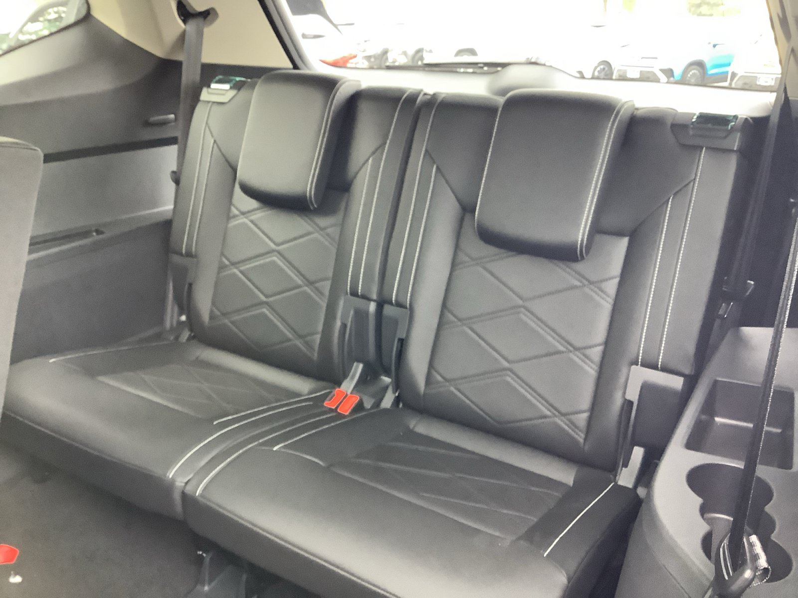 New 2025 Volkswagen Atlas SE FWD image 23
