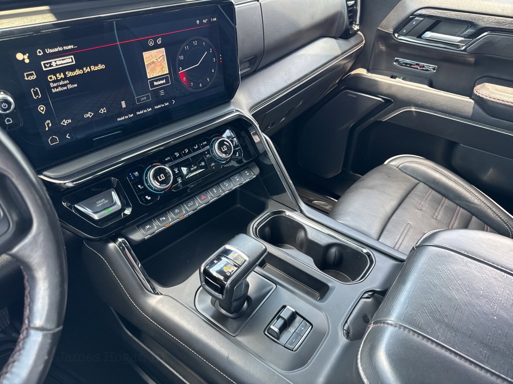 Used 2023 GMC Sierra 1500 AT4X AWD/4WD image 10