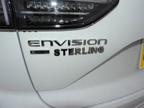 New 2026 Buick Envision Avenir image 18