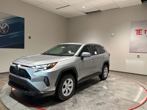 New 2025 Toyota RAV4 LE image 2