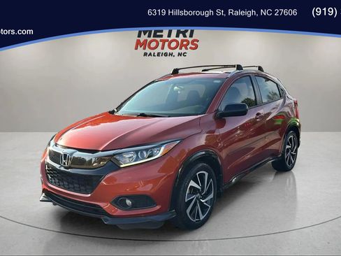 Used 2020 Honda HR-V Sport image 1
