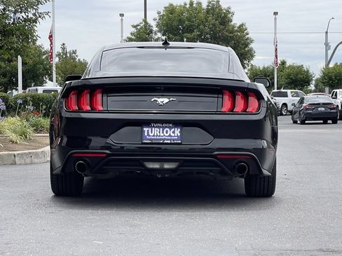 Used 2023 Ford Mustang Premium RWD image 3