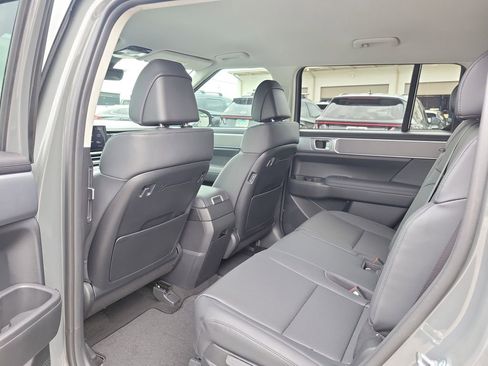 New 2026 Hyundai Santa Fe SEL FWD image 8