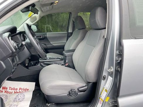 Used 2019 Toyota Tacoma SR w/ SR Convenience Package RWD image 19