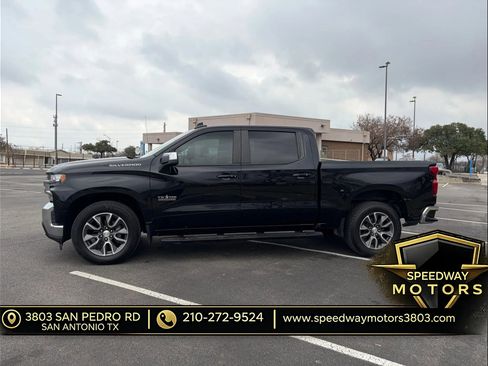 Used 2019 Chevrolet Silverado 1500 LT w/ Texas Edition RWD image 2
