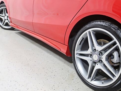 Used 2015 Mercedes-Benz CLA 250 4MATIC image 12