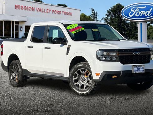 Used 2024 Ford Maverick Tremor w/ Tremor Off-Road Package image 2