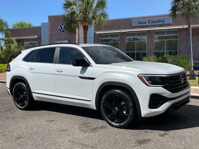 New 2026 Volkswagen Atlas Cross Sport SEL R-Line