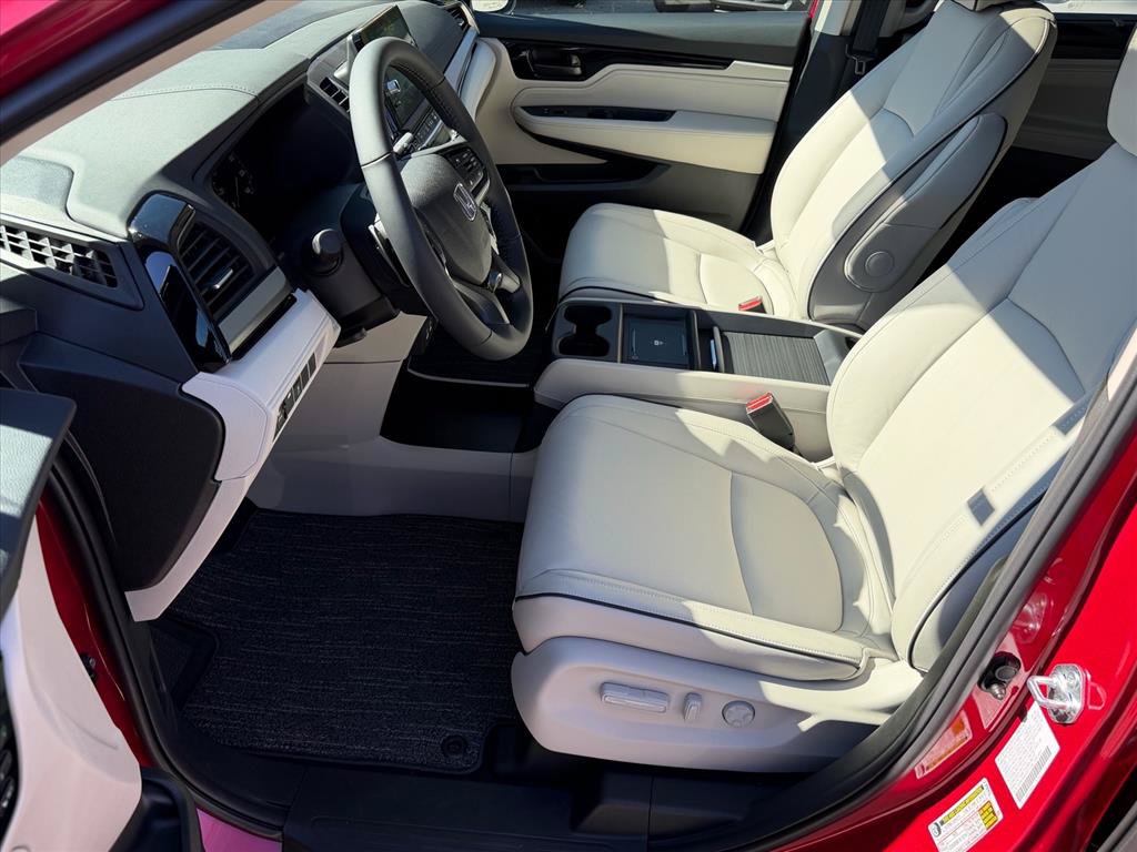 New 2027 Honda Odyssey Touring image 7