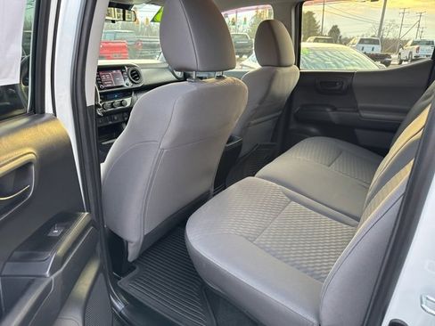 Used 2023 Toyota Tacoma SR image 14
