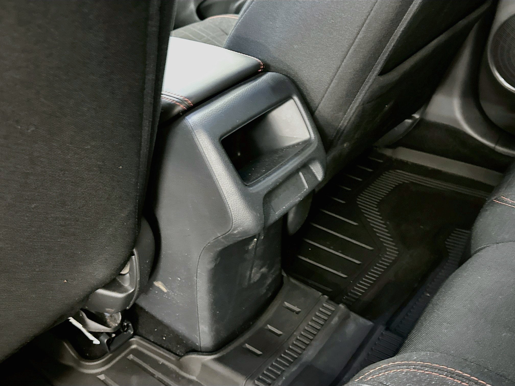 Used 2025 Honda HR-V Sport image 27