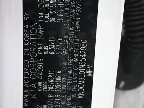 Used 2022 Kia Niro LXS image 9