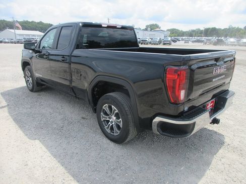 New 2026 GMC Sierra 1500 Pro w/ Pro Value Package RWD image 9