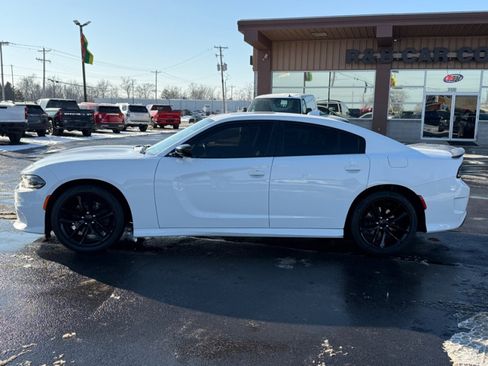 Used 2019 Dodge Charger R/T w/ Driver Confidence Group image 5