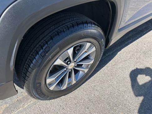 Certified 2025 Chevrolet Equinox LT AWD/4WD image 19