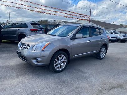 Used 2011 Nissan Rogue SV w/ SL Pkg