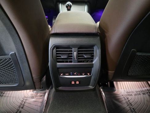 Used 2022 BMW M340i xDrive M340i xDrive image 32