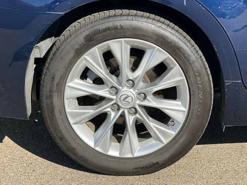 Used 2014 Lexus ES 300h w/ Premium Package w/Bamboo Trim FWD image 20