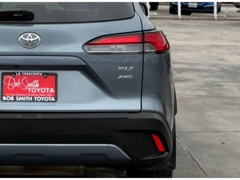 Certified 2023 Toyota Corolla Cross XLE image 10