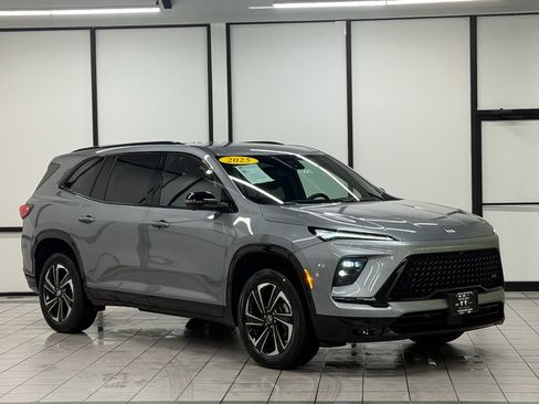 Certified 2025 Buick Enclave Sport Touring image 1