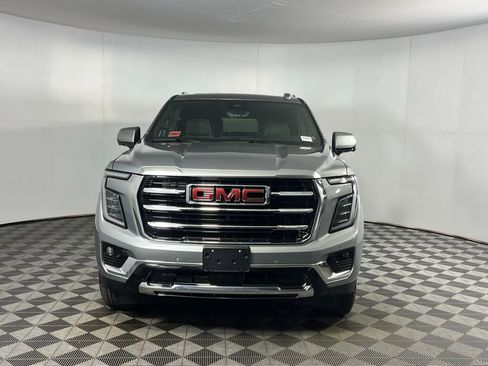 Used 2026 GMC Yukon Elevation w/ Elevation Premium Package image 5