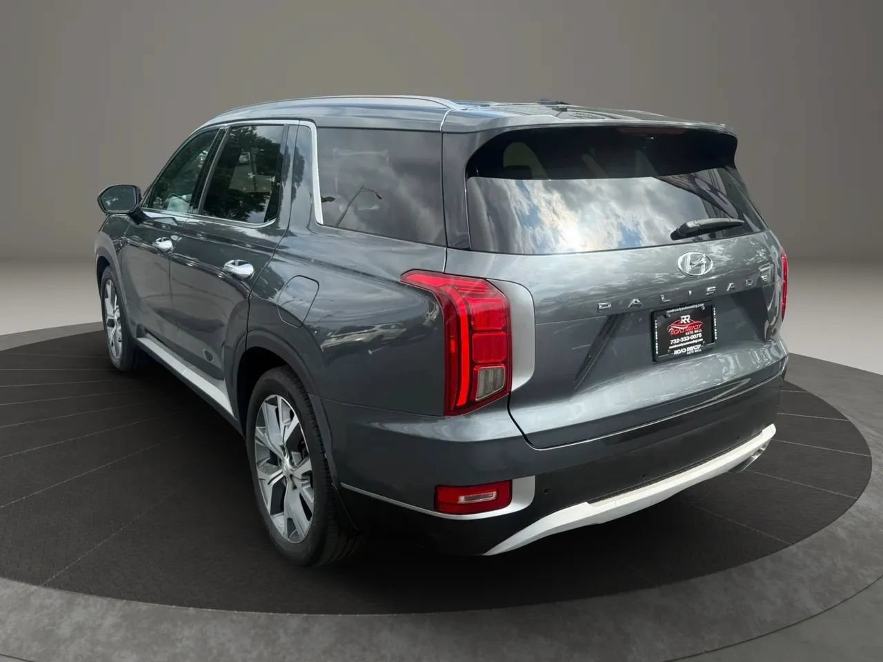 Used 2021 Hyundai Palisade SEL w/ Premium Package FWD image 8