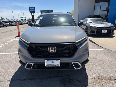 Used 2025 Honda CR-V Sport Touring image 8