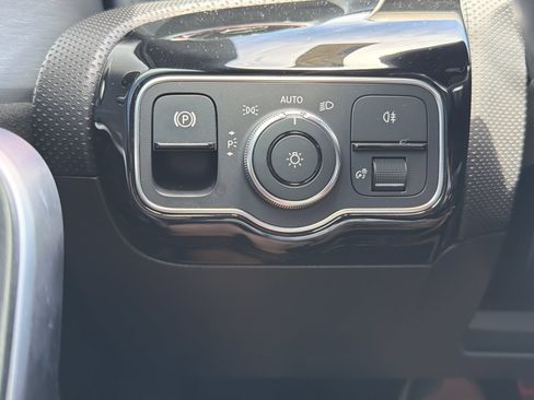 Used 2019 Mercedes-Benz A 220 image 28