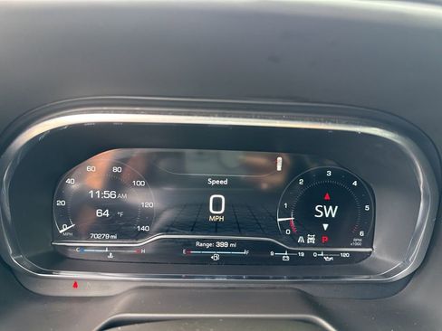 Used 2024 GMC Yukon XL SLT image 14