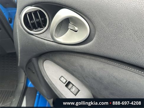 Used 2009 Nissan 370Z Touring w/ Sport Pkg image 11