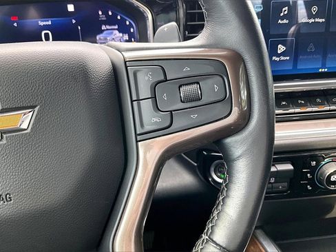 Used 2022 Chevrolet Silverado 1500 High Country w/ High Country Premium Package image 8