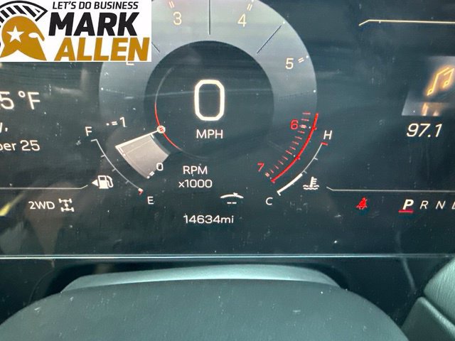 Used 2026 GMC Yukon Elevation AWD/4WD image 8