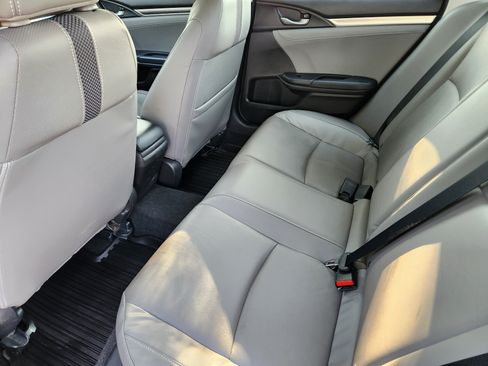 Used 2020 Honda Civic EX-L image 37