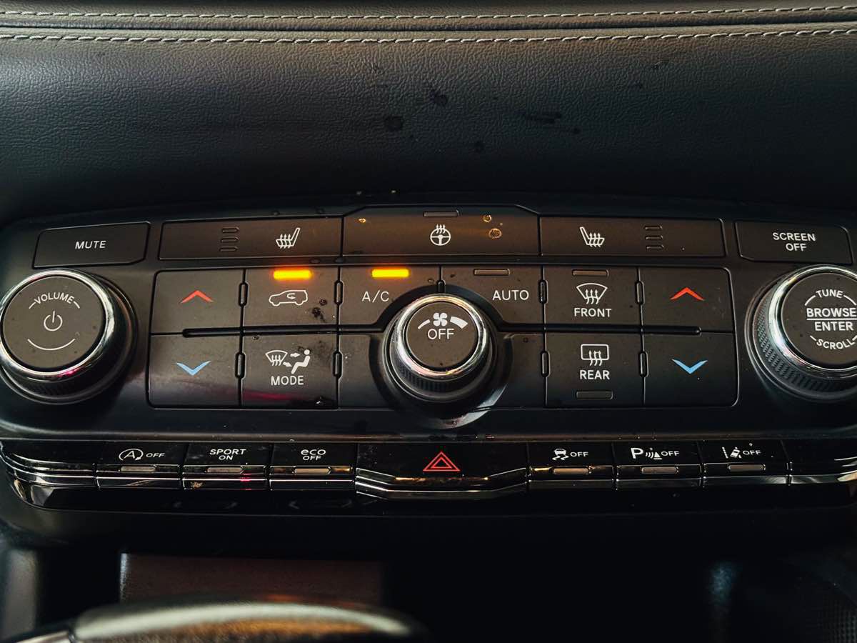 Used 2022 Dodge Durango GT RWD image 56