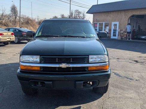 Used 2002 Chevrolet Blazer LS w/ Preferred Equipment Group image 18