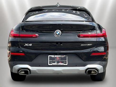 Used 2024 BMW X4 xDrive30i AWD/4WD image 5