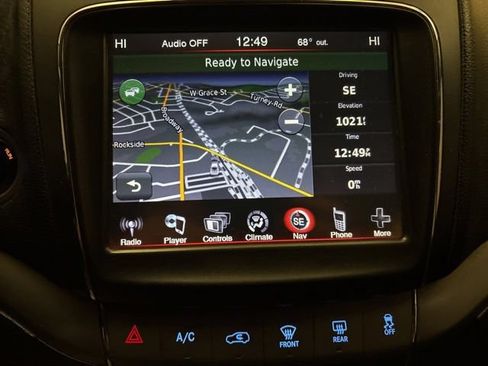 Used 2017 Dodge Journey Crossroad FWD image 17