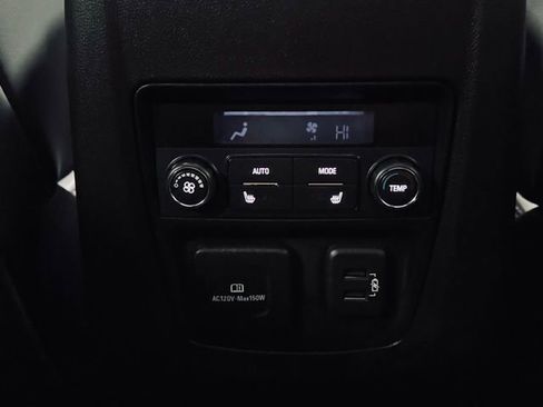 Used 2023 Buick Enclave Premium w/ Experience Buick Package image 25