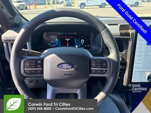 Used 2025 Ford F150 Lightning Lariat AWD/4WD image 15