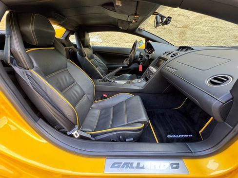 Used 2011 Lamborghini Gallardo LP 560-4 AWD/4WD image 51